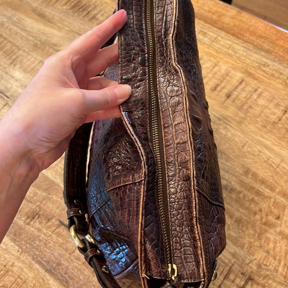 Brahmin 🐊 Chocolate Brown Embossed Leather Shoulder bag - Picture 8 of 14